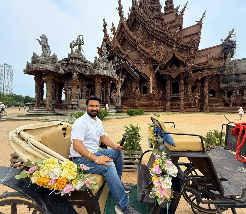 Sanctuary of Truth Pattaya Travel Package
